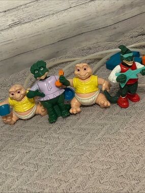 Vintage 1992 McDonald’s Dino Motion Toys Dinosaurs Show